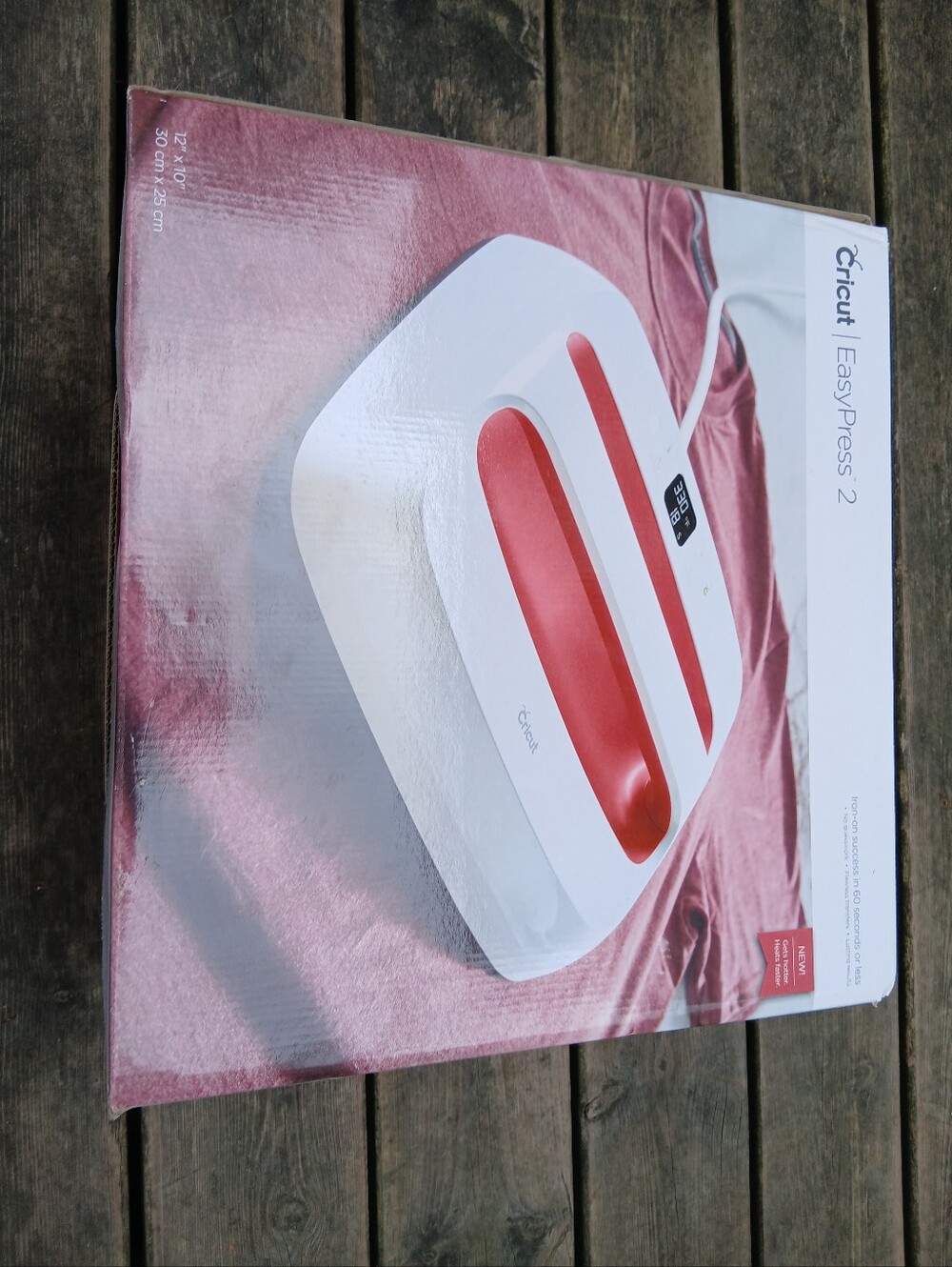 NWT Cricut EasyPress 2 Heat Press 12" x 10" Raspberry